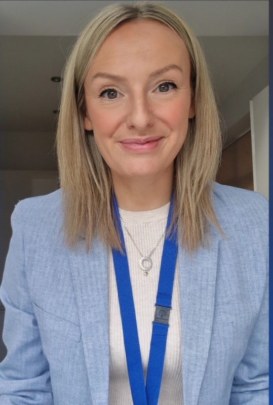 Laura Dawson